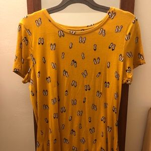 Top with Shoe Pattern